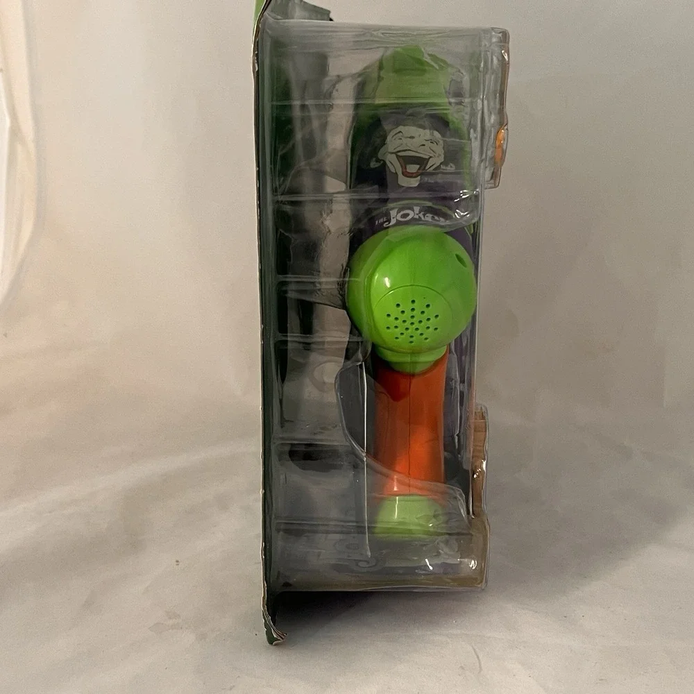 DC Joker Prank‎ Shop BANG Fake Out Blaster Crazy String Water Gun NIP